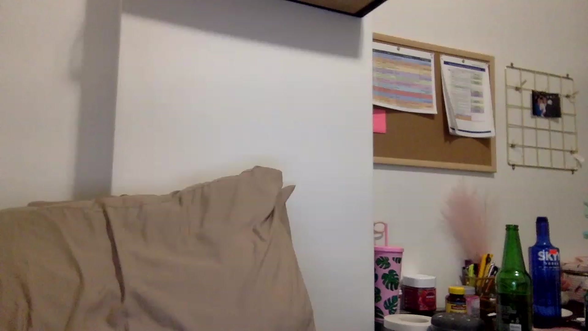 Gallery image thumbnail from kaaate01's myfreecams stream on, 04/12/2023, 02:01 image 1 of 20