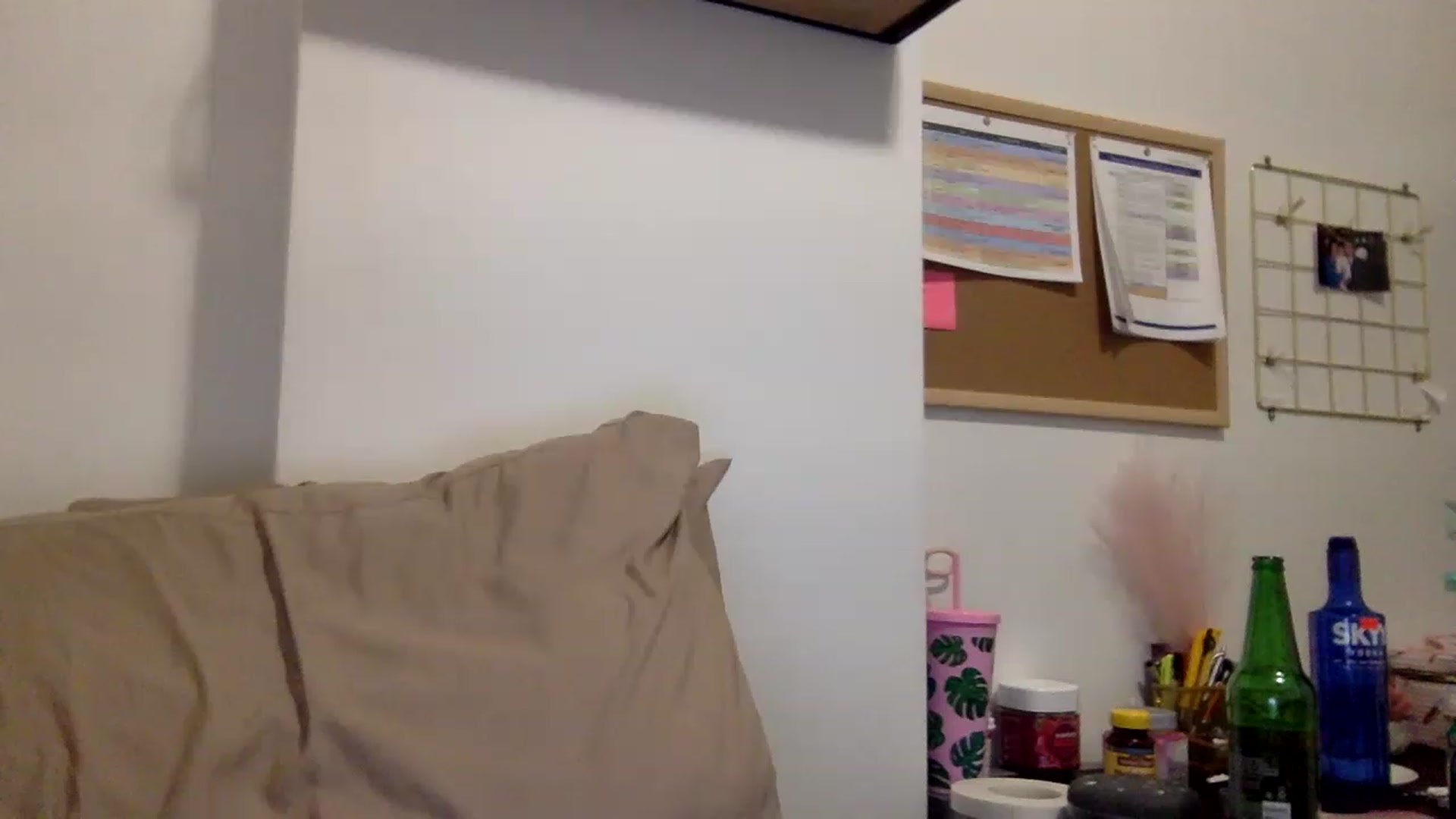 Gallery image thumbnail from kaaate01's myfreecams stream on, 04/12/2023, 02:01 image 2 of 20