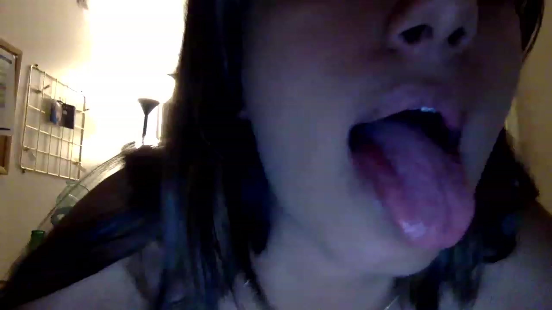Gallery image thumbnail from kaaate01's myfreecams stream on, 04/12/2023, 04:20 image 10 of 20