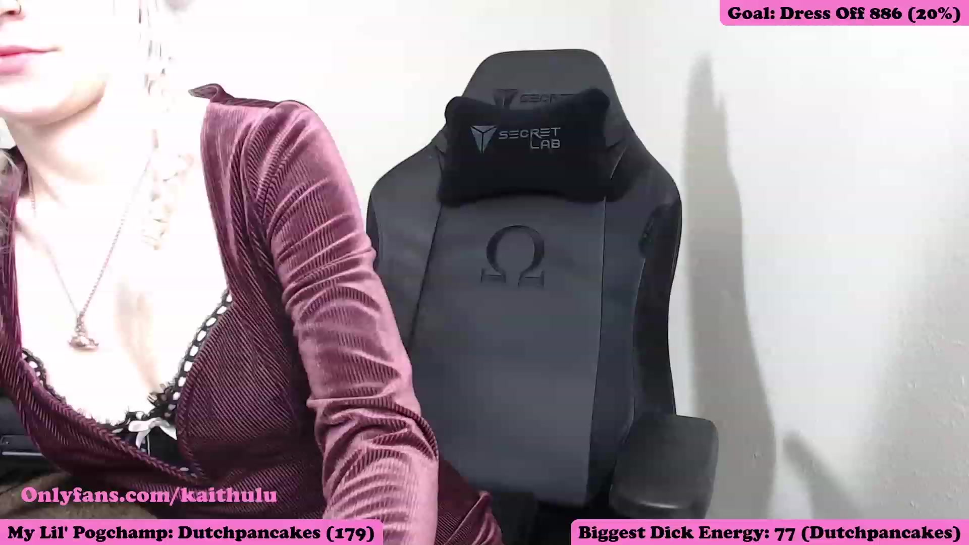 Gallery image thumbnail from kaithulu's myfreecams stream on, 12/17/2022, 08:32 image 13 of 20