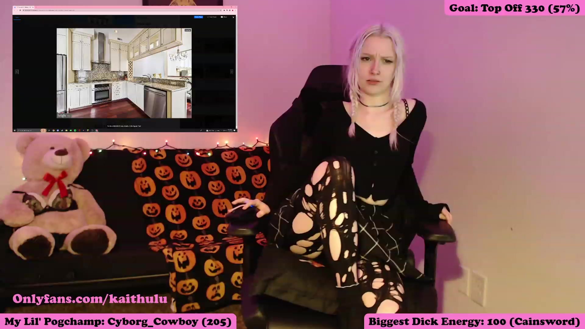 Gallery image thumbnail from kaithulu's myfreecams stream on, 12/18/2022, 08:19 image 16 of 20