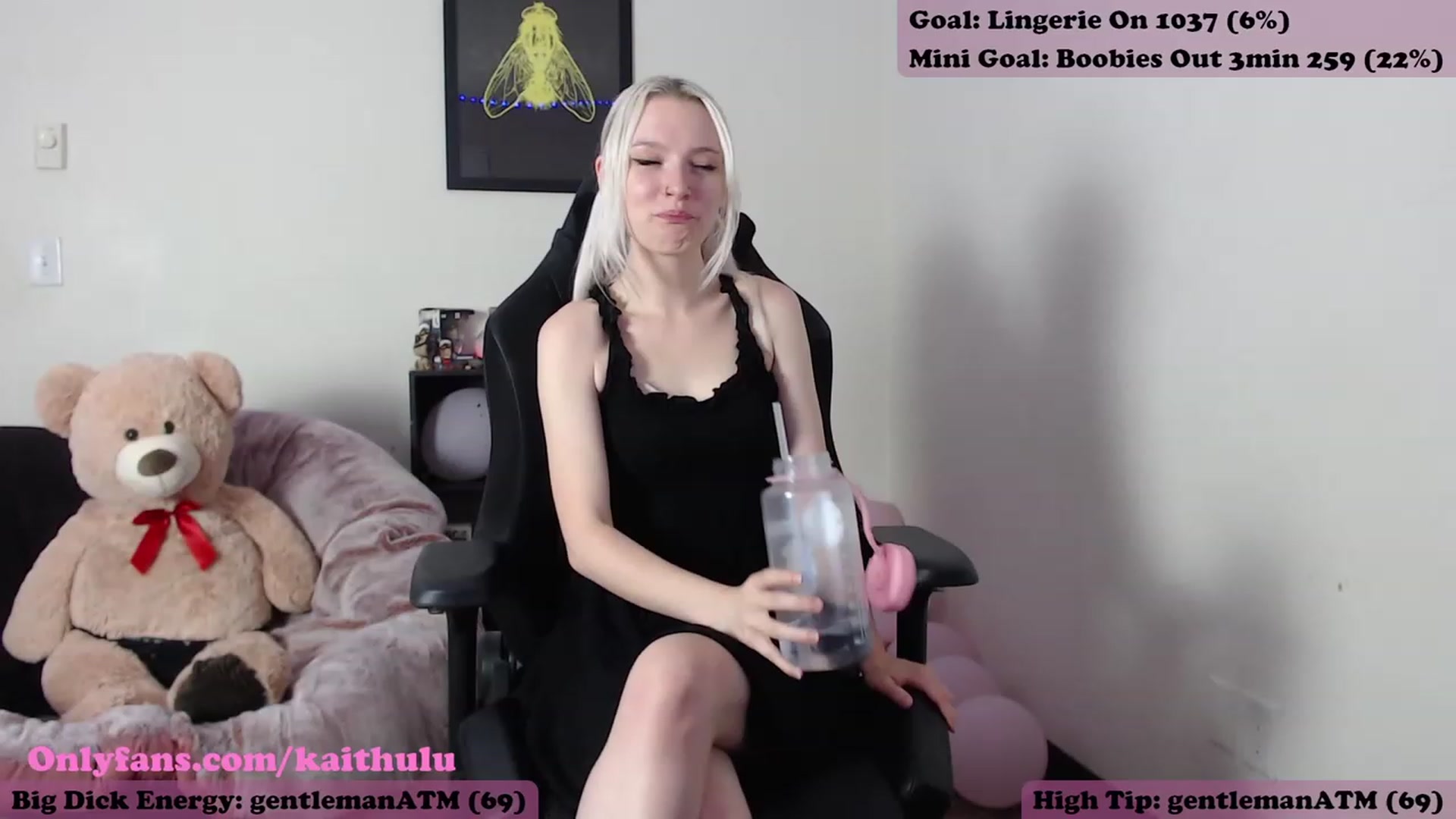 Gallery image thumbnail from kaithulu's myfreecams stream on, 08/16/2023, 07:09 image 20 of 20