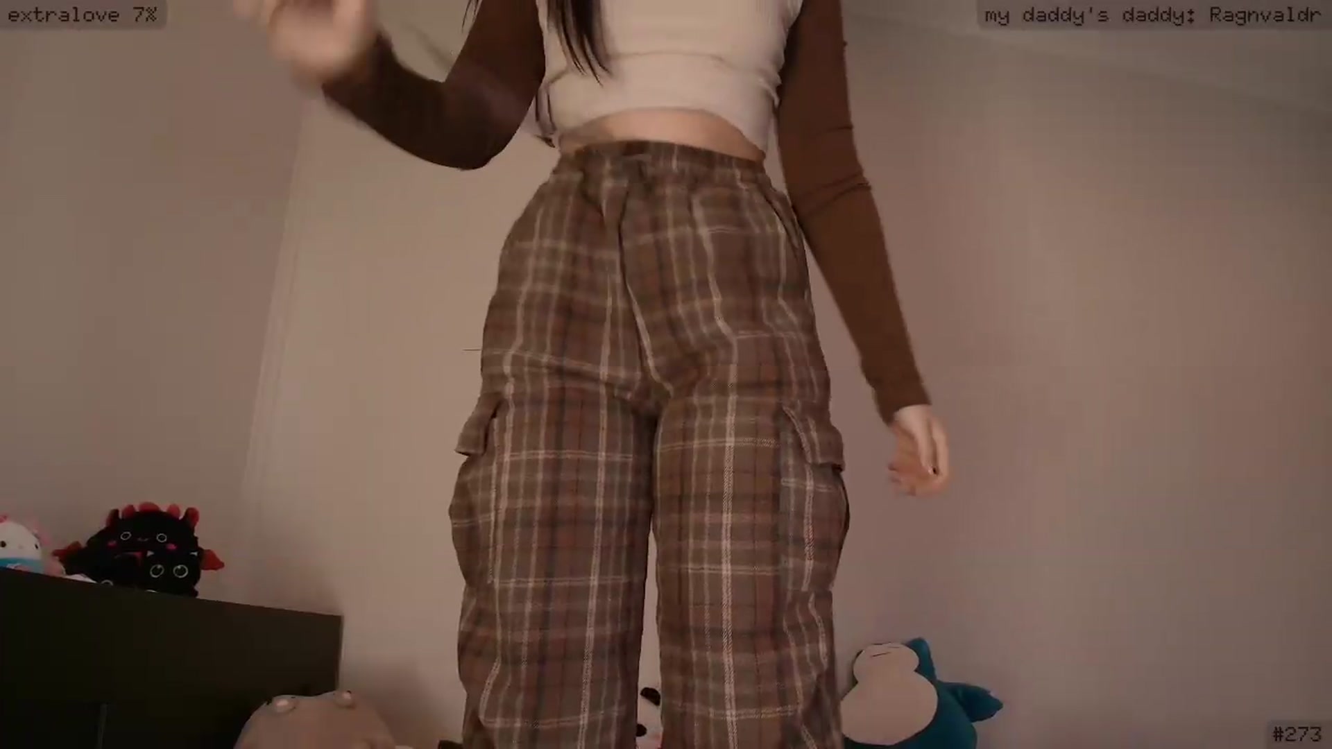 Gallery image thumbnail from kamerashy's myfreecams stream on, 06/27/2026, 03:14 image 10 of 20