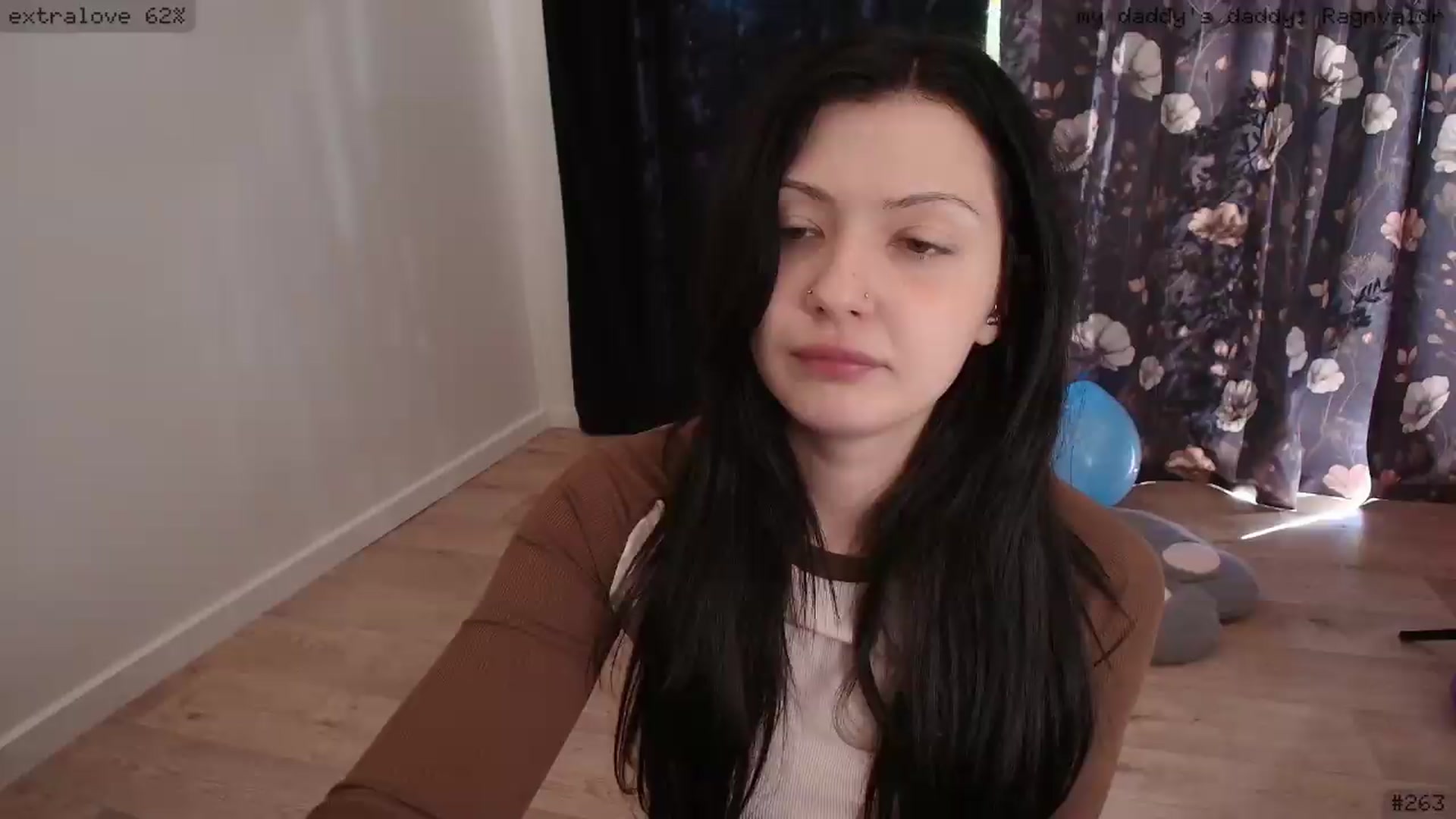 Gallery image thumbnail from kamerashy's myfreecams stream on, 06/27/2026, 04:18 image 1 of 20