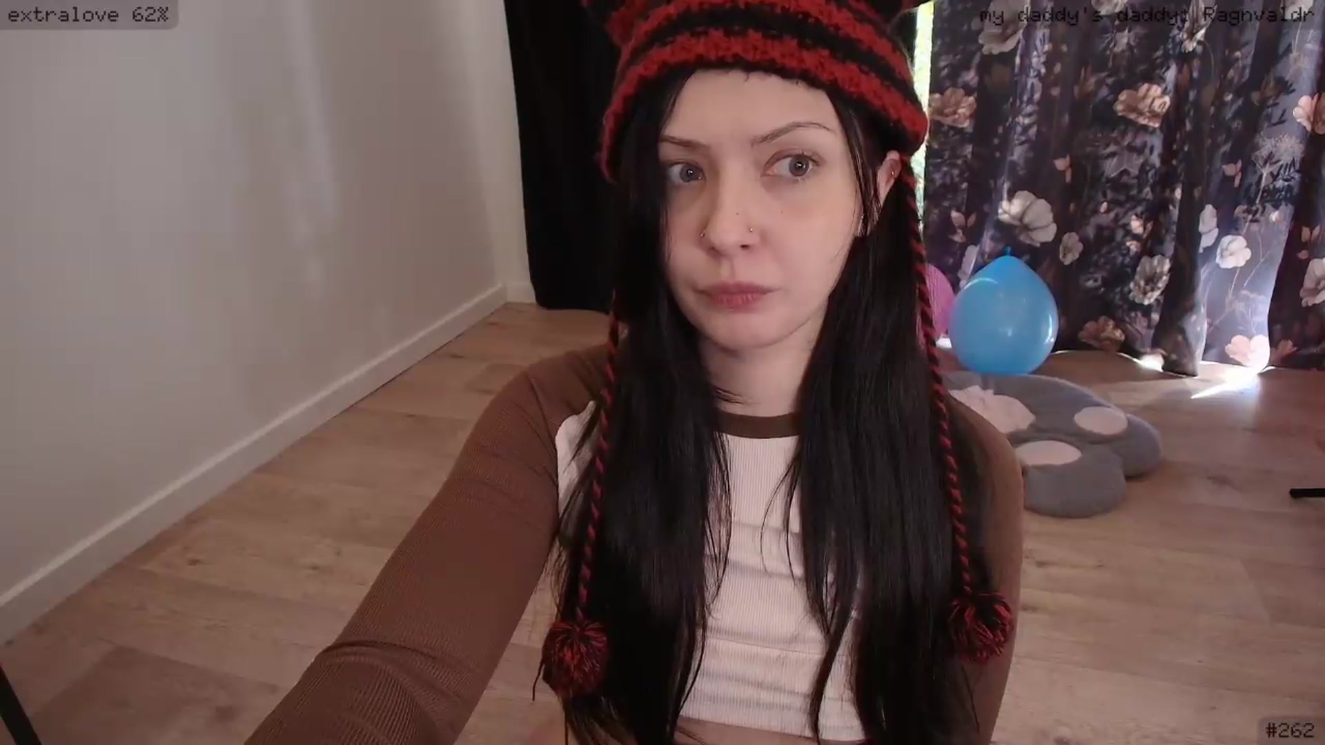 Gallery image thumbnail from kamerashy's myfreecams stream on, 06/27/2026, 04:18 image 11 of 20