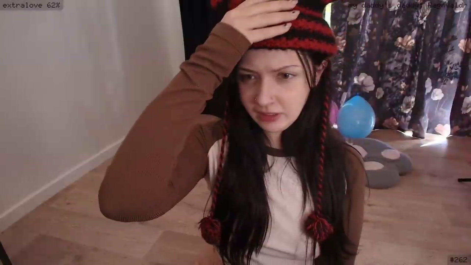 Gallery image thumbnail from kamerashy's myfreecams stream on, 06/27/2026, 04:18 image 9 of 20