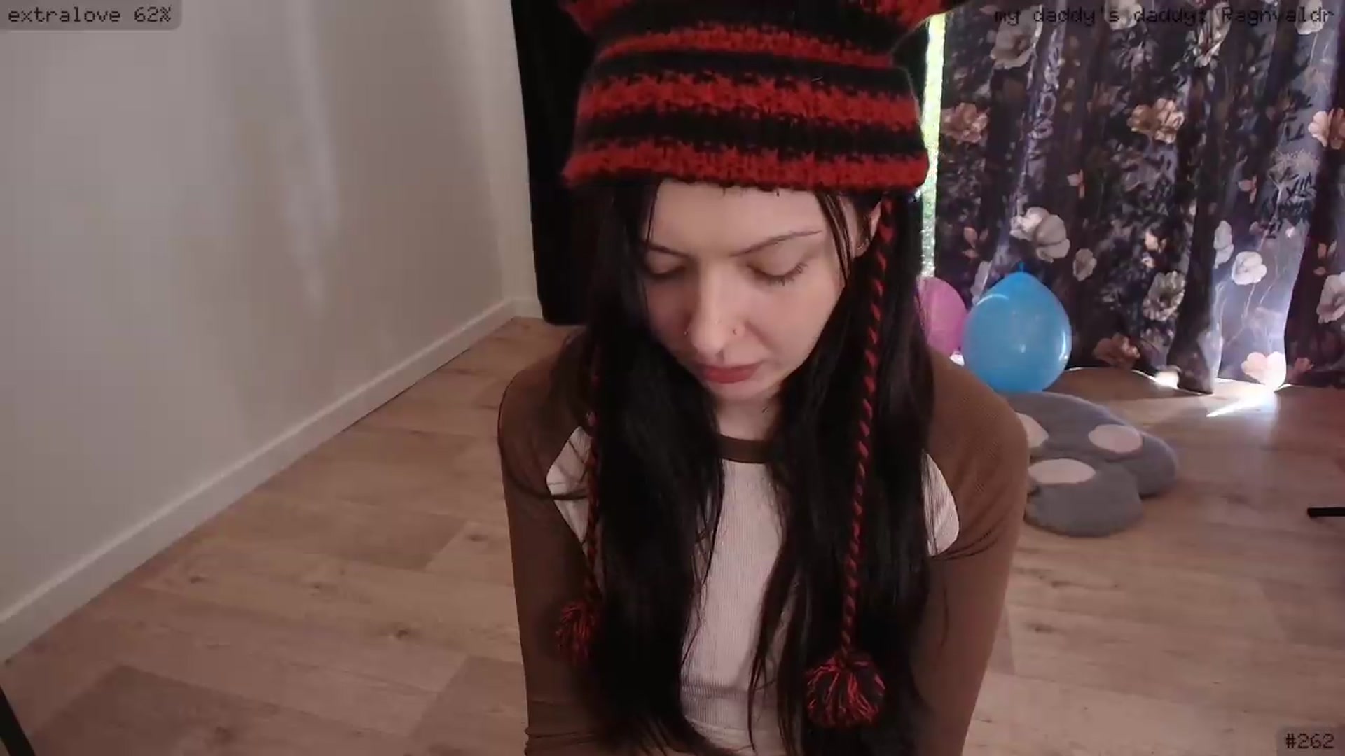Gallery image thumbnail from kamerashy's myfreecams stream on, 06/27/2026, 04:18 image 12 of 20