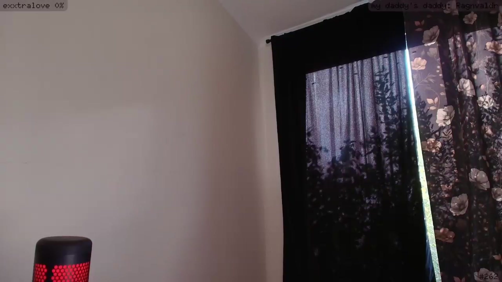 Gallery image thumbnail from kamerashy's myfreecams stream on, 06/27/2026, 06:02 image 15 of 20