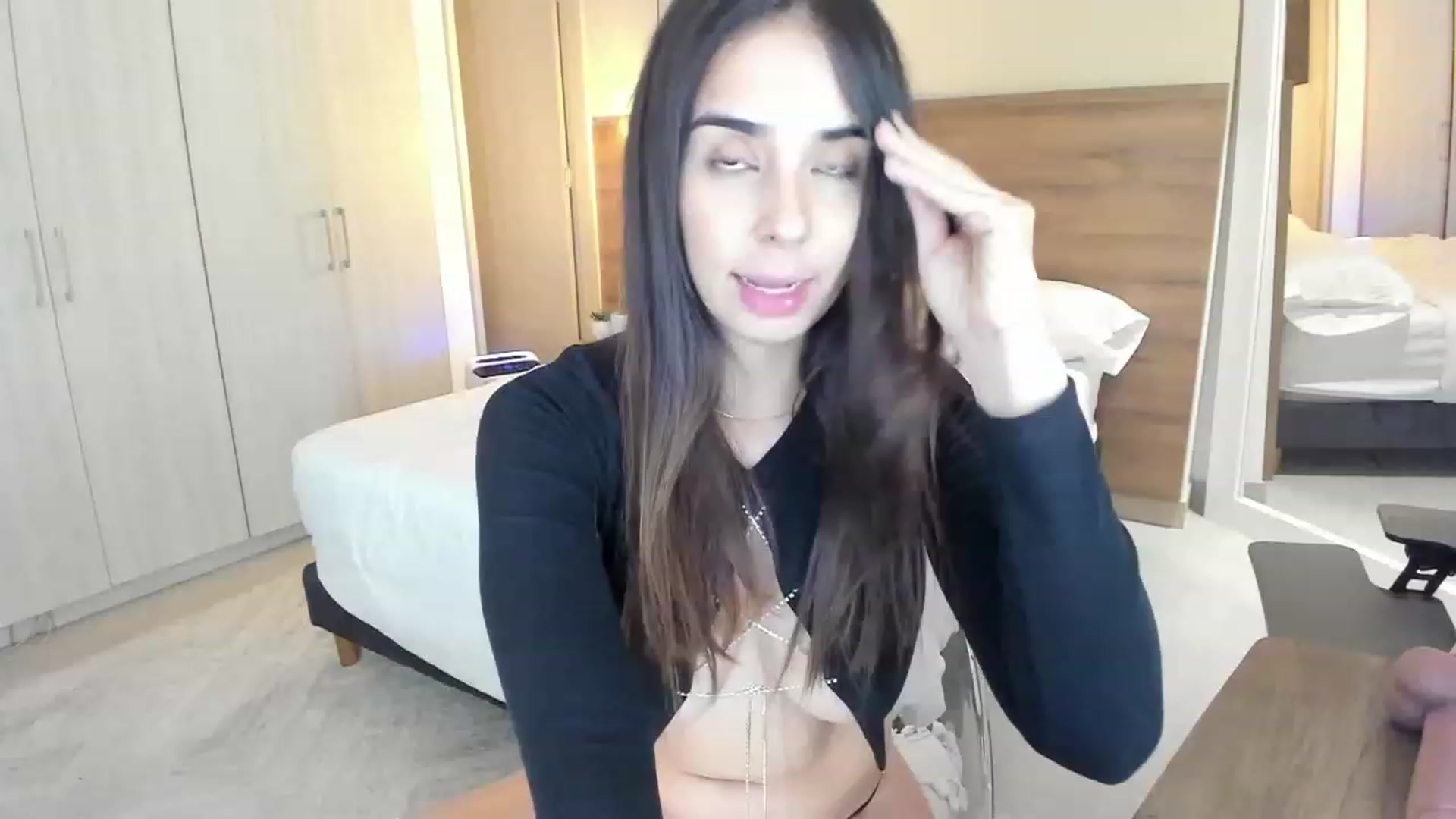 Gallery image thumbnail from kamikiss's myfreecams stream on, 02/22/2023, 23:53 image 20 of 20