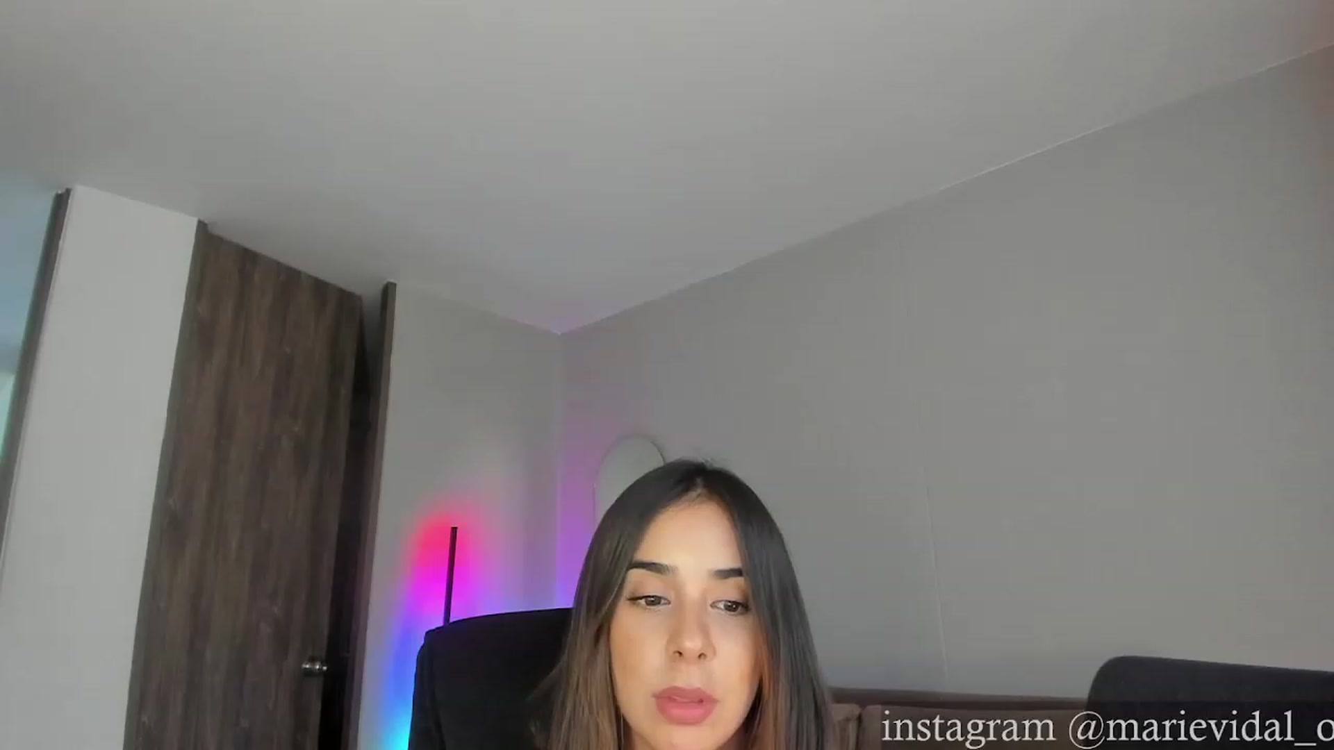 Gallery image thumbnail from kamikiss's myfreecams stream on, 01/13/2024, 20:35 image 13 of 20