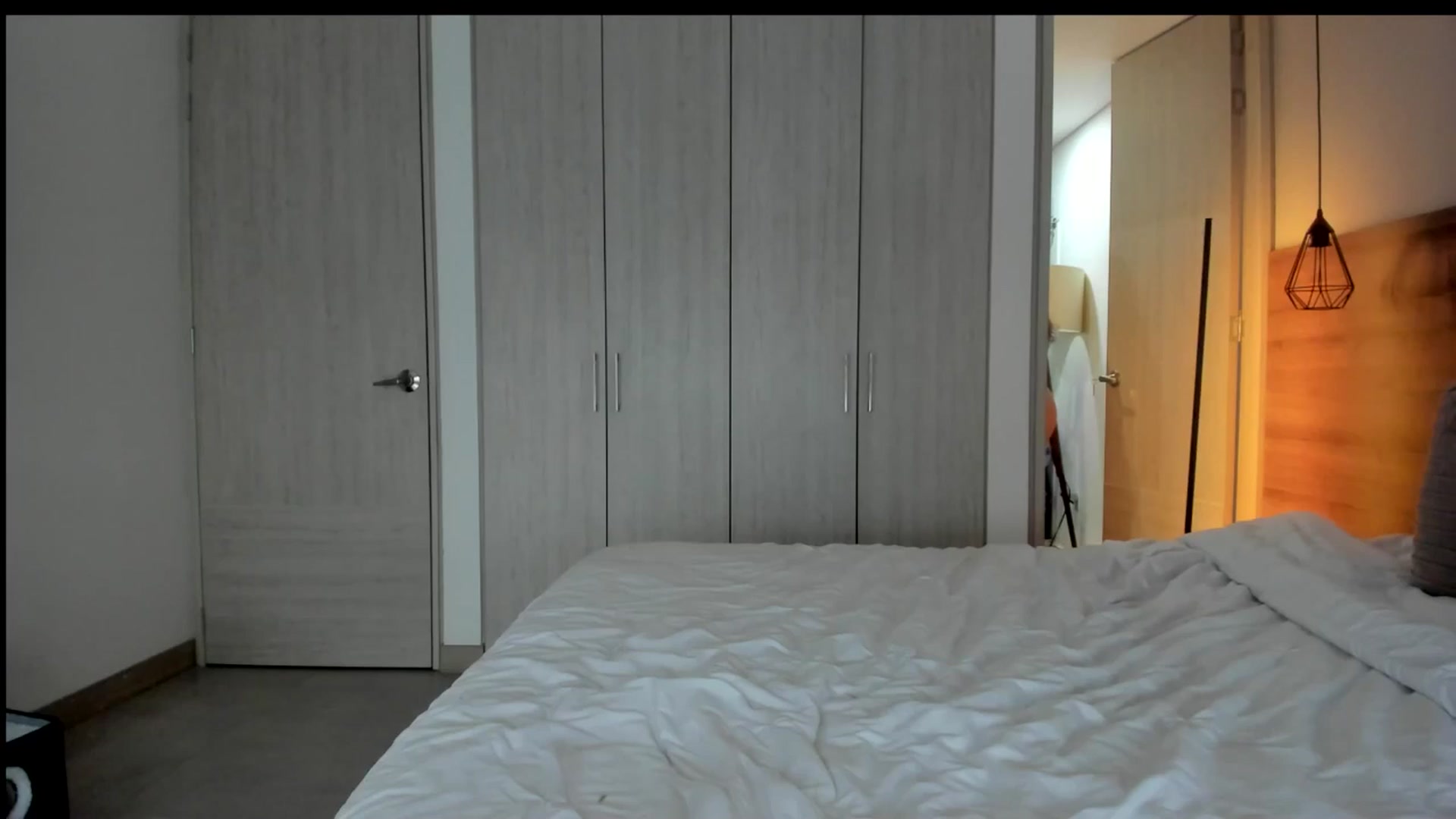 Gallery image thumbnail from kamikiss's myfreecams stream on, 02/25/2025, 22:22 image 19 of 20