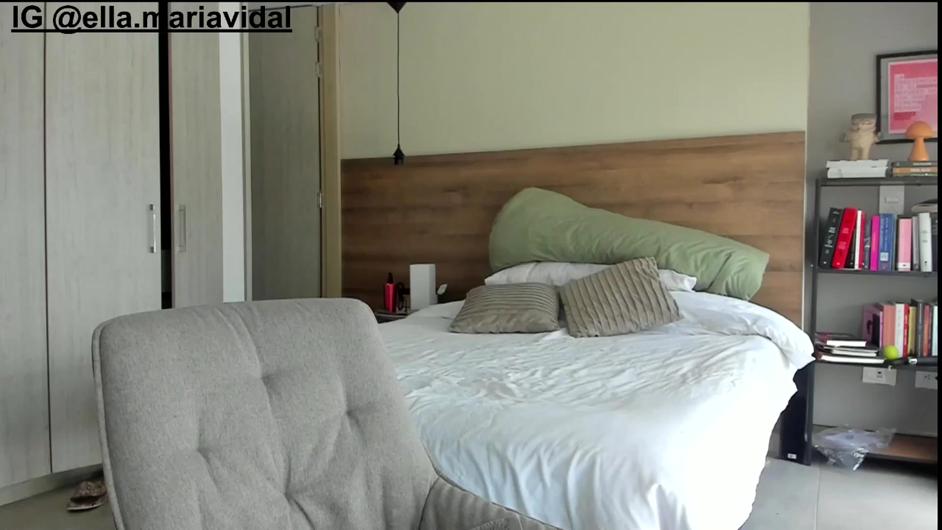 Gallery image thumbnail from kamikiss's myfreecams stream on, 09/25/2025, 21:09 image 20 of 20