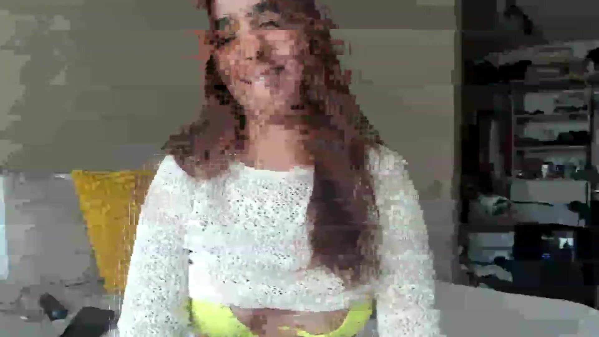 Gallery image thumbnail from kamikiss's myfreecams stream on, 06/14/2026, 19:04 image 13 of 20