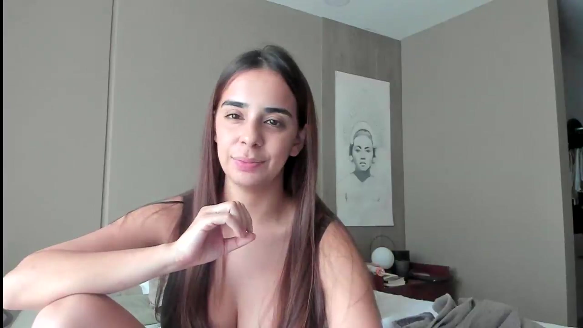 Gallery image thumbnail from kamikiss's myfreecams stream on, 07/17/2026, 19:56 image 11 of 20
