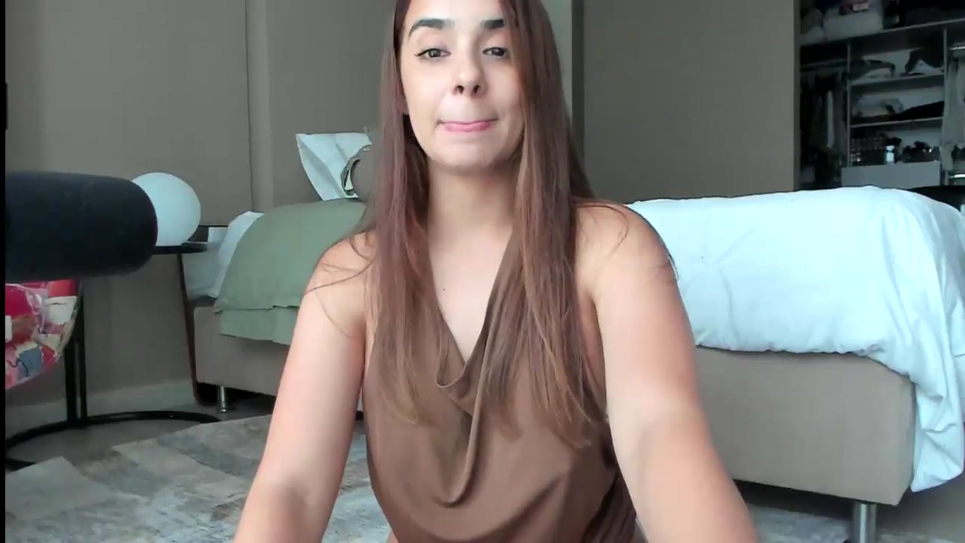 Gallery image thumbnail from kamikiss's myfreecams stream on, 07/18/2026, 21:50 image 2 of 20