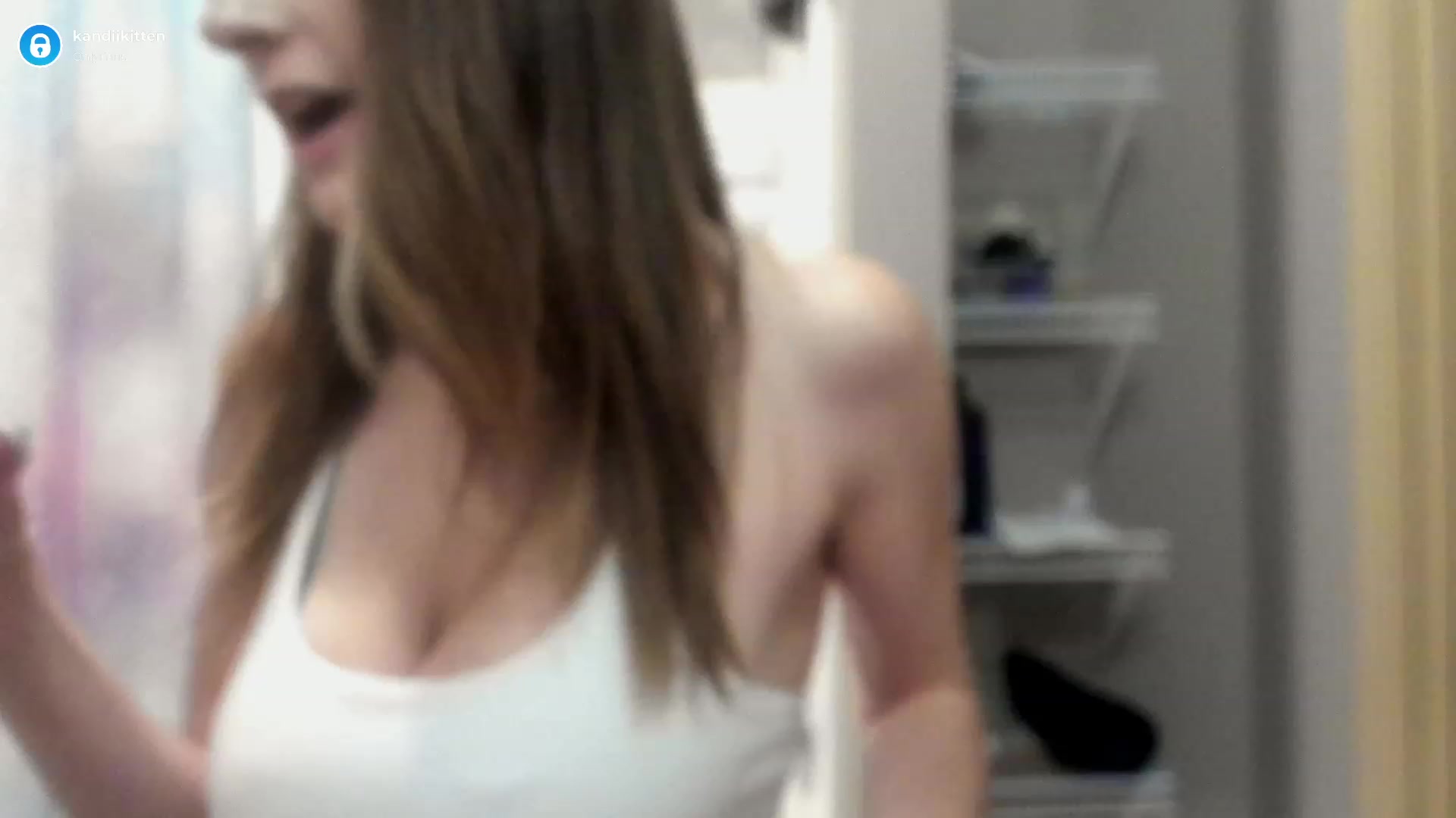 Gallery image thumbnail from kandiikitten's myfreecams stream on, 12/07/2022, 13:13 image 13 of 20