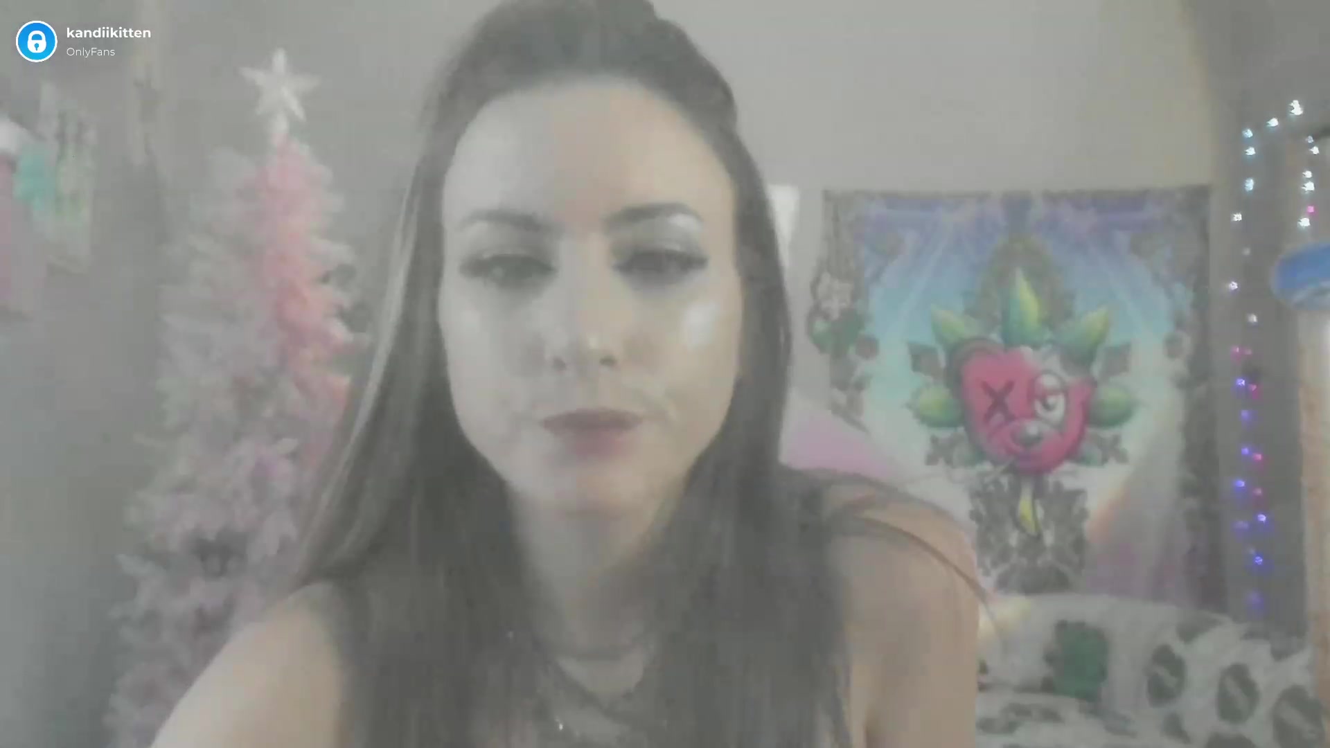 Gallery image thumbnail from kandiikitten's myfreecams stream on, 12/11/2022, 19:26 image 20 of 20