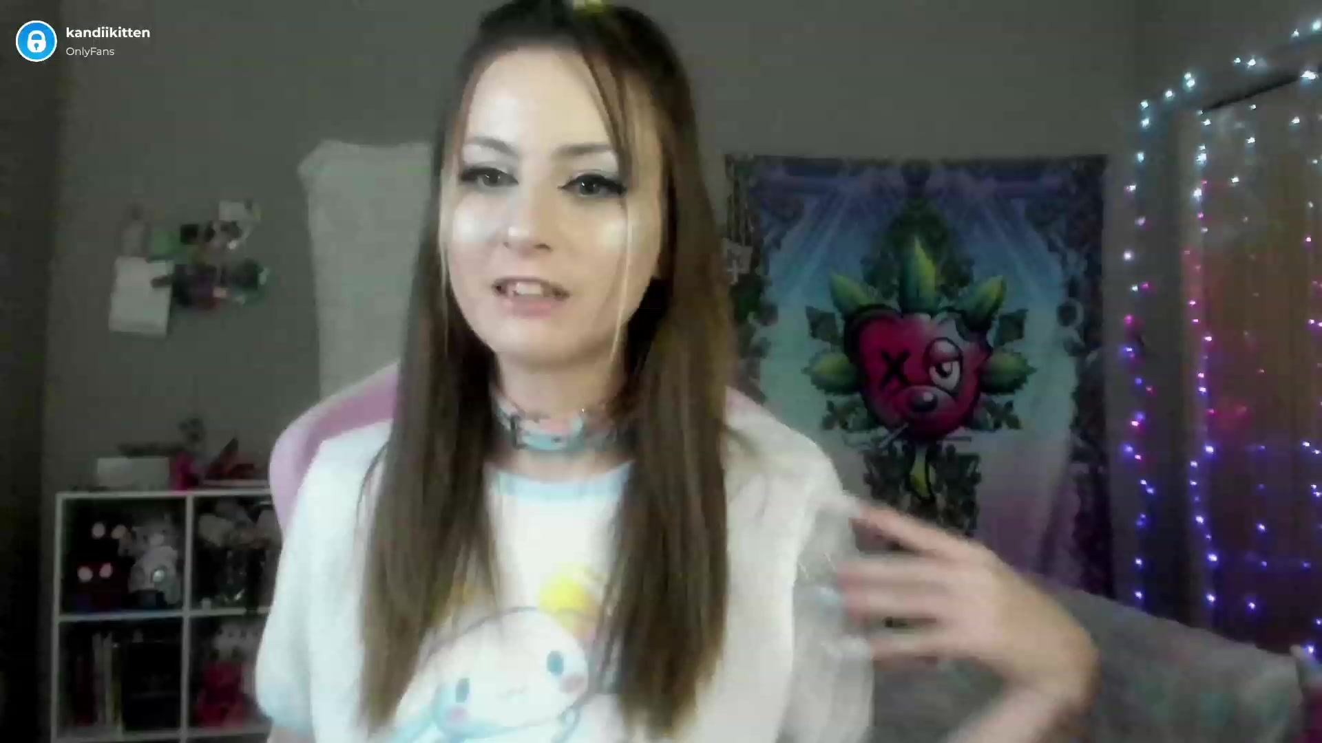 Gallery image thumbnail from kandiikitten's myfreecams stream on, 12/29/2022, 02:36 image 5 of 20