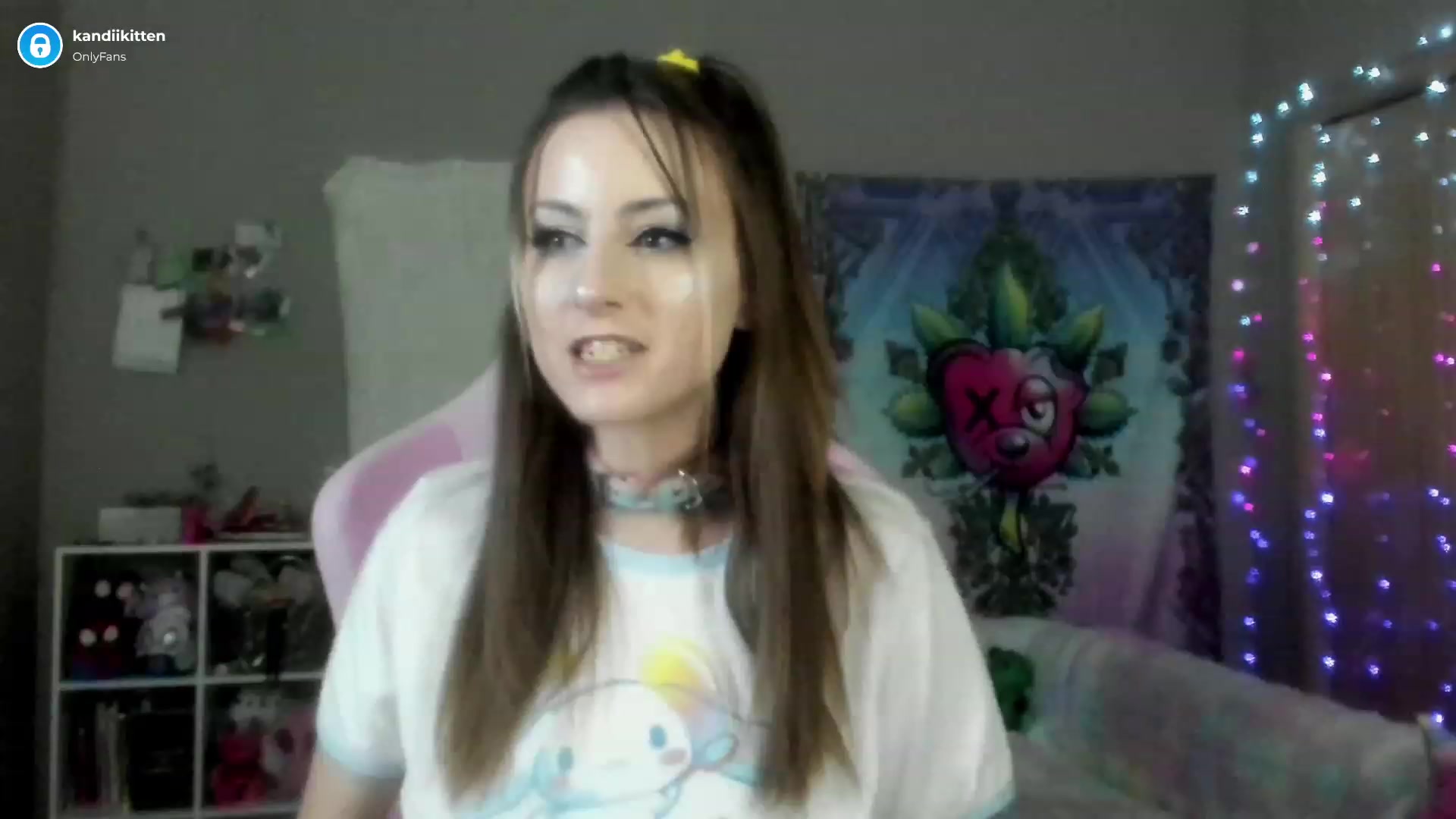 Gallery image thumbnail from kandiikitten's myfreecams stream on, 12/29/2022, 02:36 image 4 of 20
