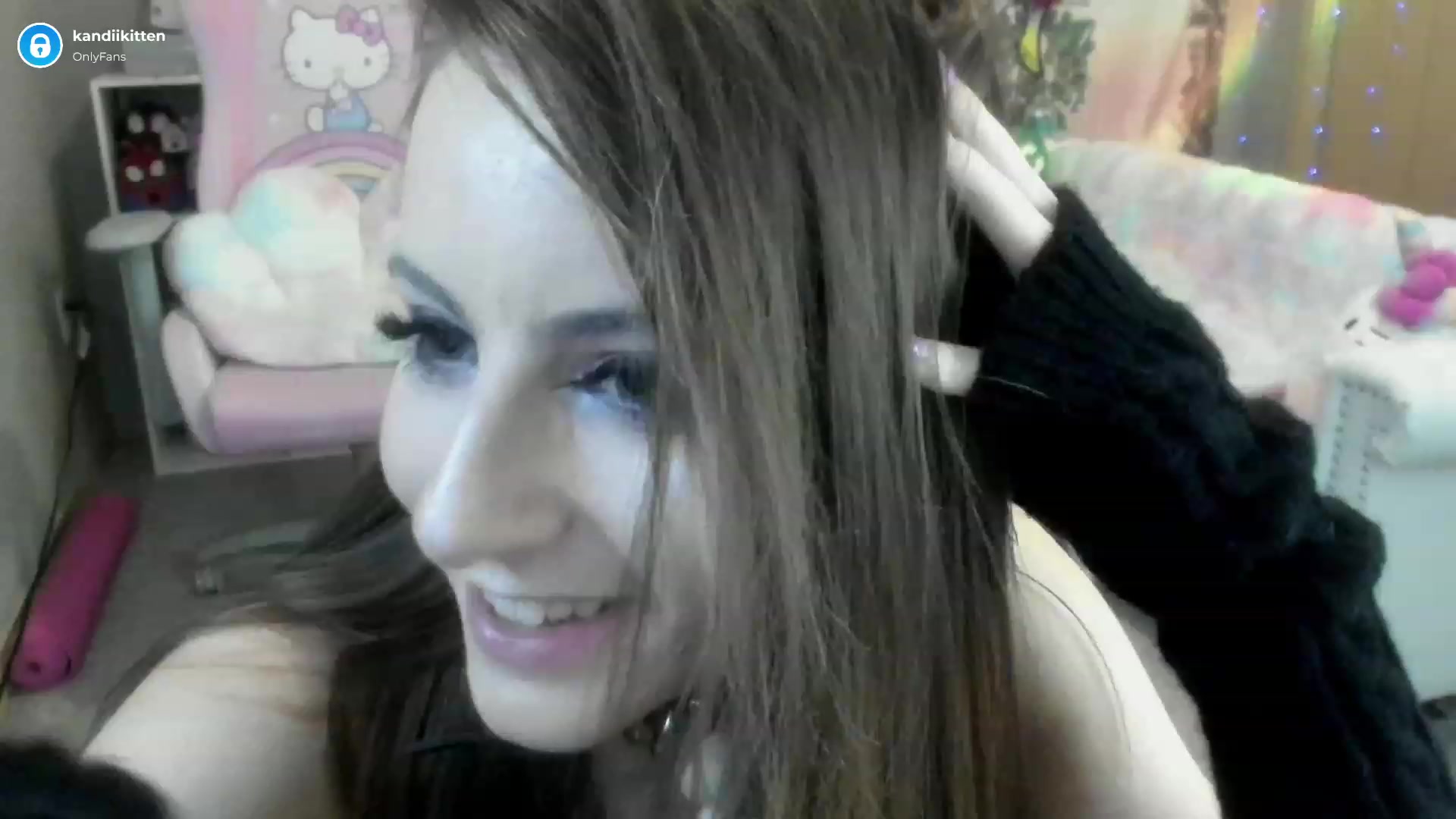 Gallery image thumbnail from kandiikitten's myfreecams stream on, 01/20/2023, 03:31 image 20 of 20