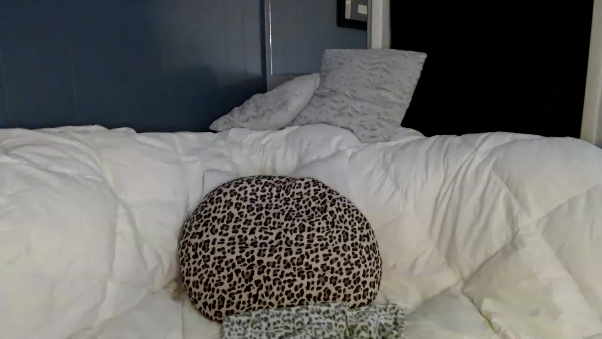Gallery image thumbnail from karalynn1's myfreecams stream on, 11/16/2022, 08:30 image 12 of 20