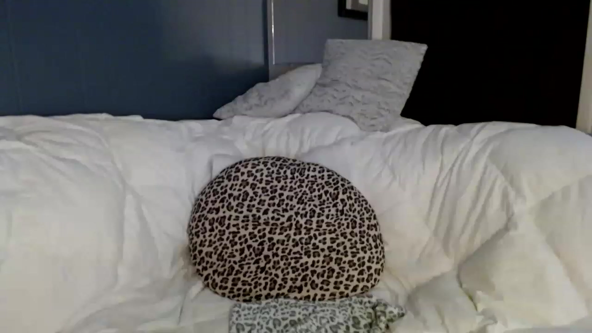 Gallery image thumbnail from karalynn1's myfreecams stream on, 11/16/2022, 08:31 image 6 of 20