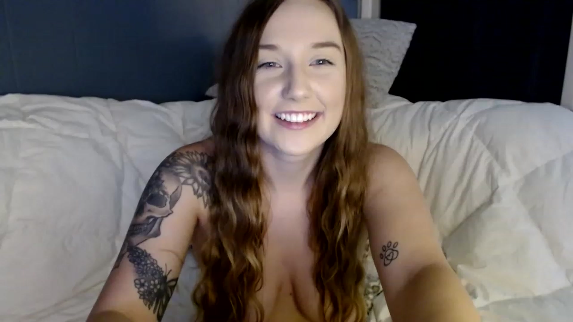 Gallery image thumbnail from karalynn1's myfreecams stream on, 11/16/2022, 08:45 image 5 of 20