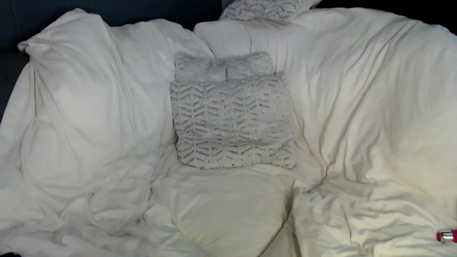 Gallery image thumbnail from karalynn1's myfreecams stream on, 12/01/2022, 08:17 image 17 of 20