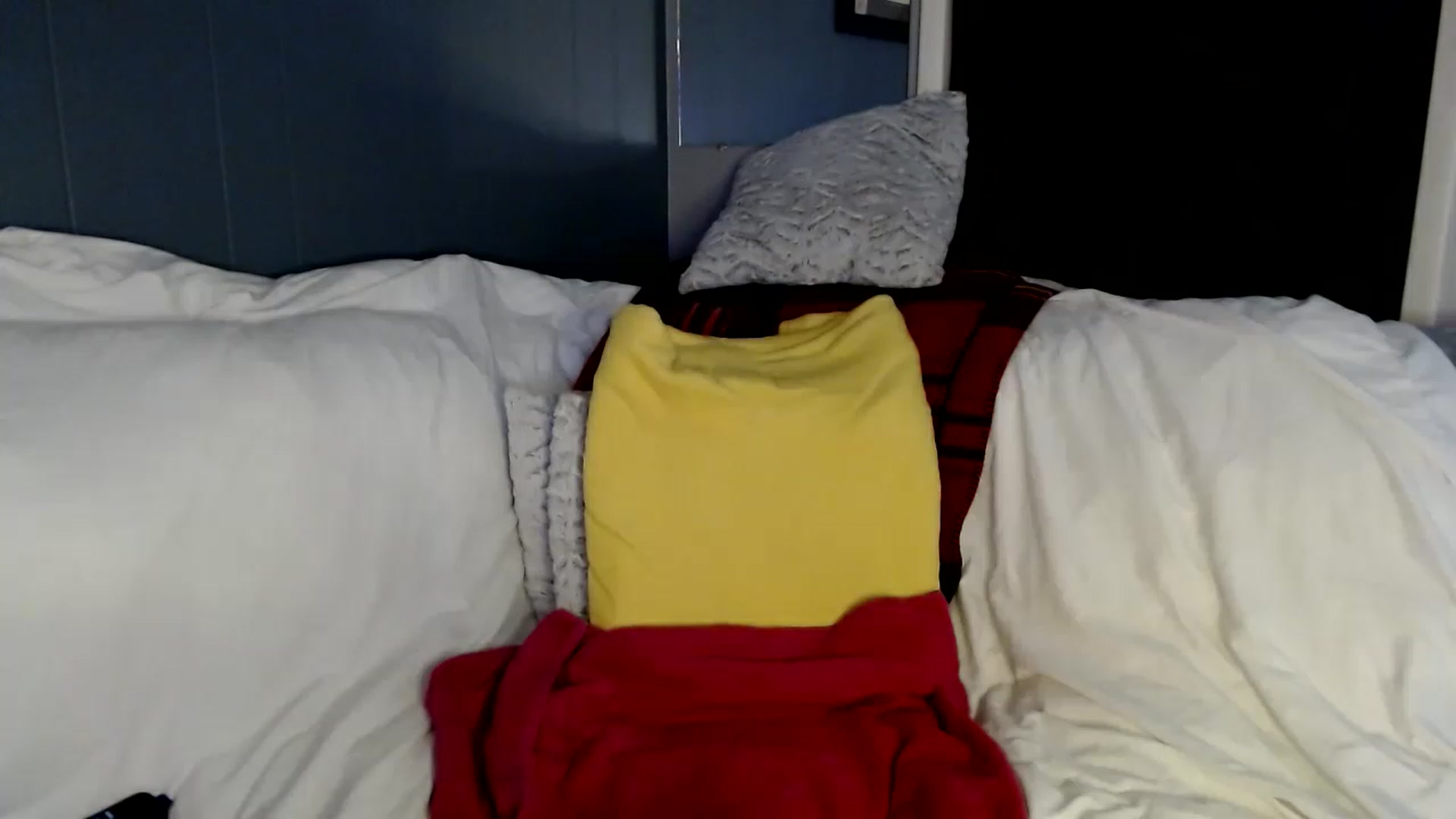 Gallery image thumbnail from karalynn1's myfreecams stream on, 12/06/2022, 08:22 image 15 of 20