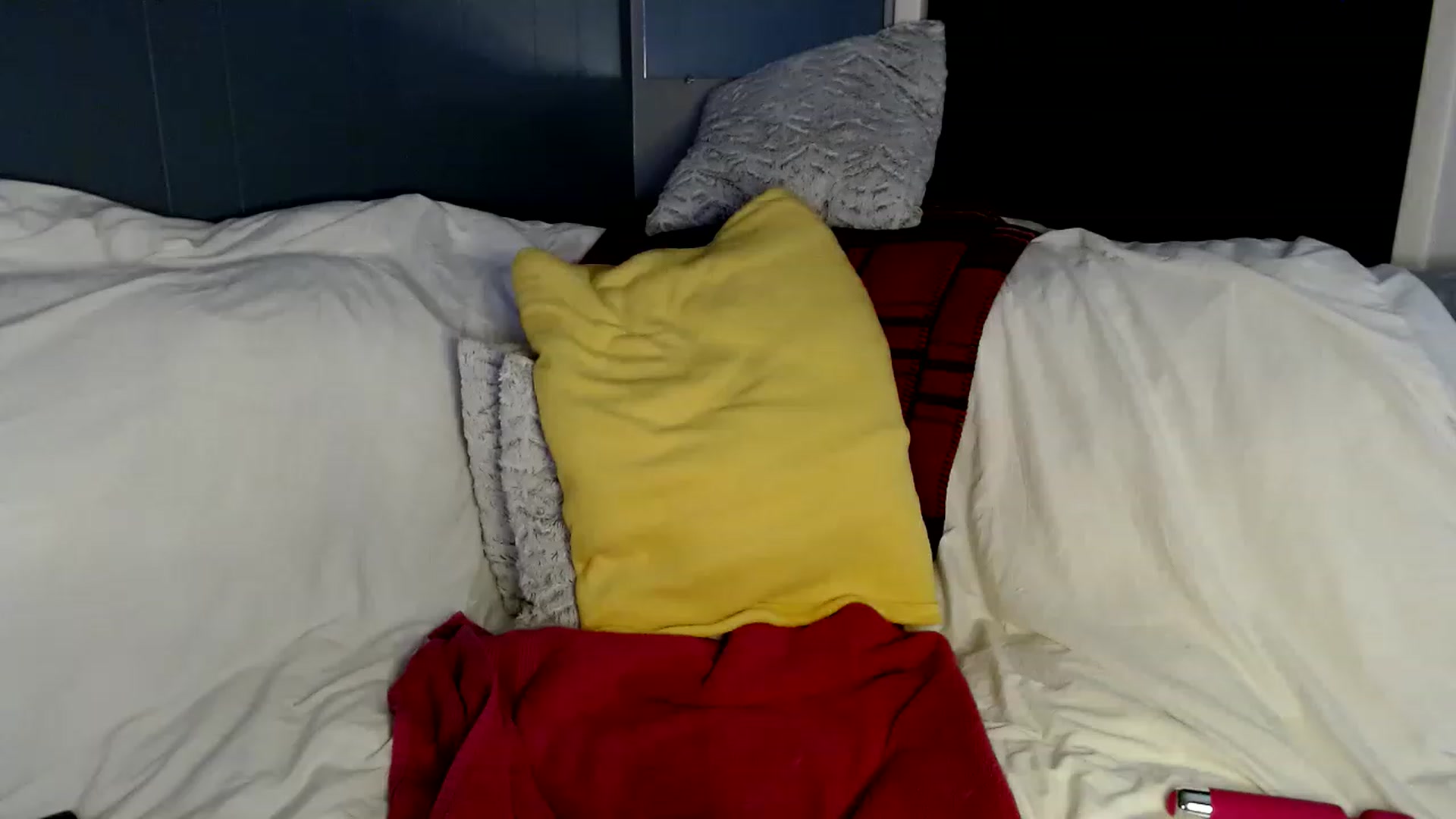 Gallery image thumbnail from karalynn1's myfreecams stream on, 12/06/2022, 08:22 image 8 of 20