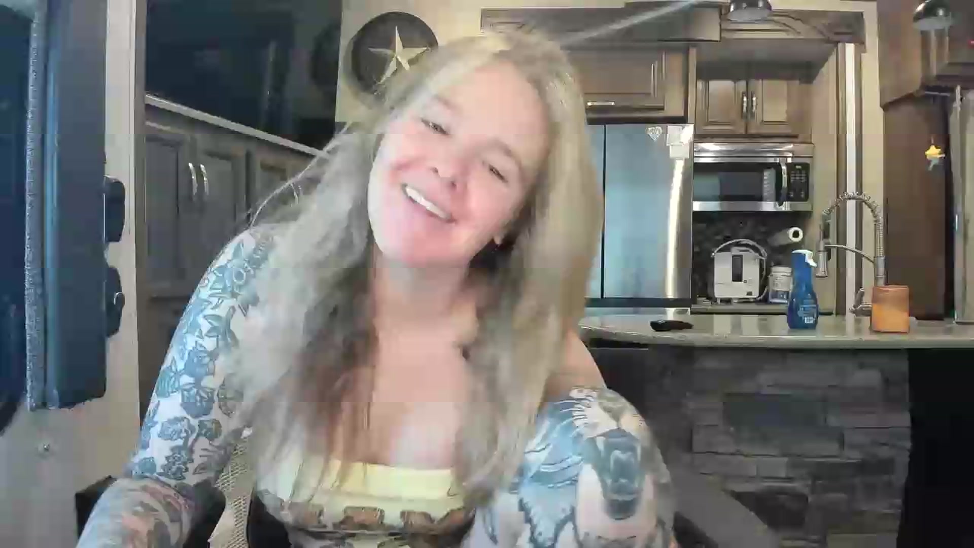 Gallery image thumbnail from kassibabii's myfreecams stream on, 05/19/2026, 24:00 image 1 of 20