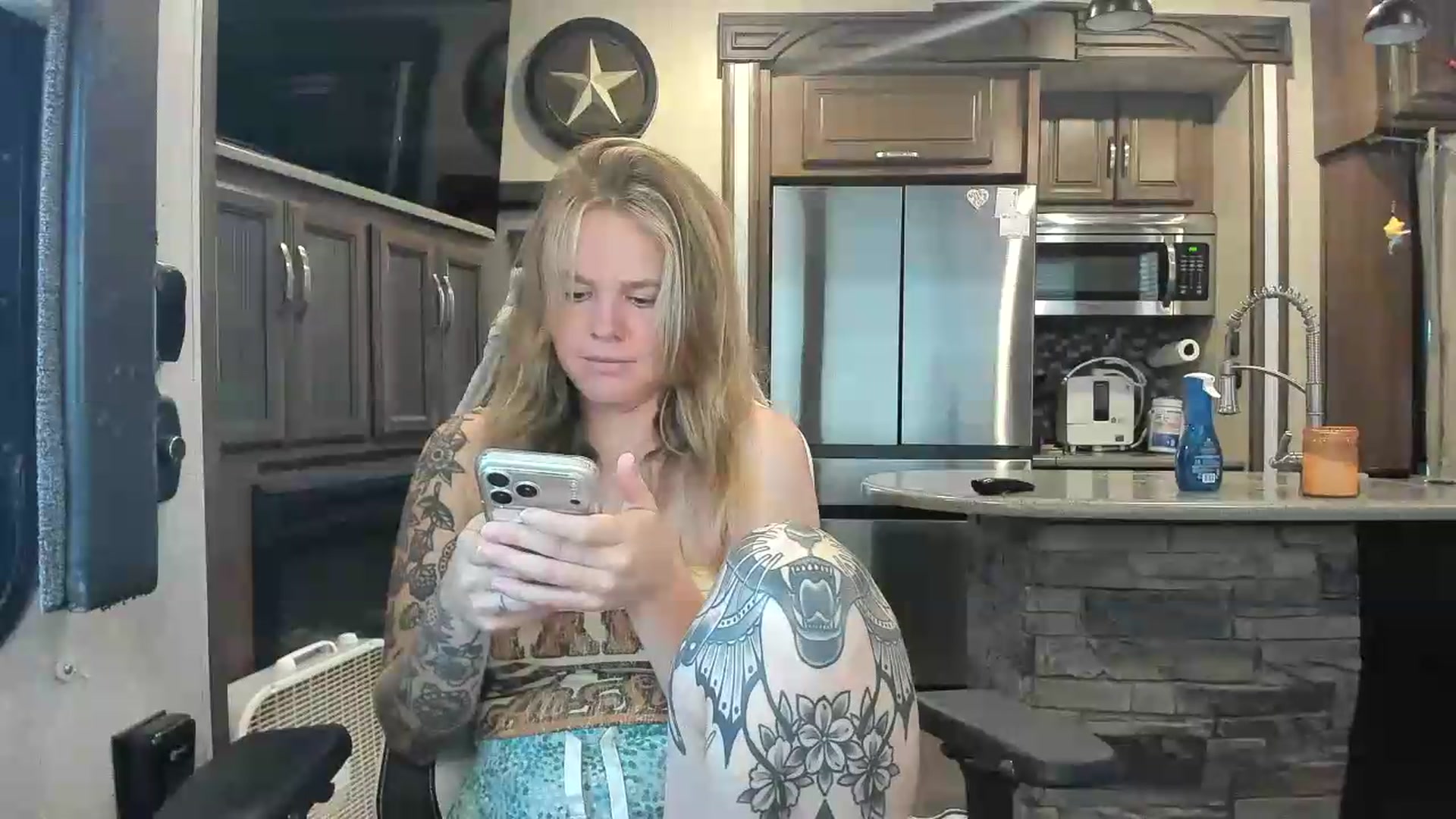 Gallery image thumbnail from kassibabii's myfreecams stream on, 05/19/2026, 24:00 image 15 of 20