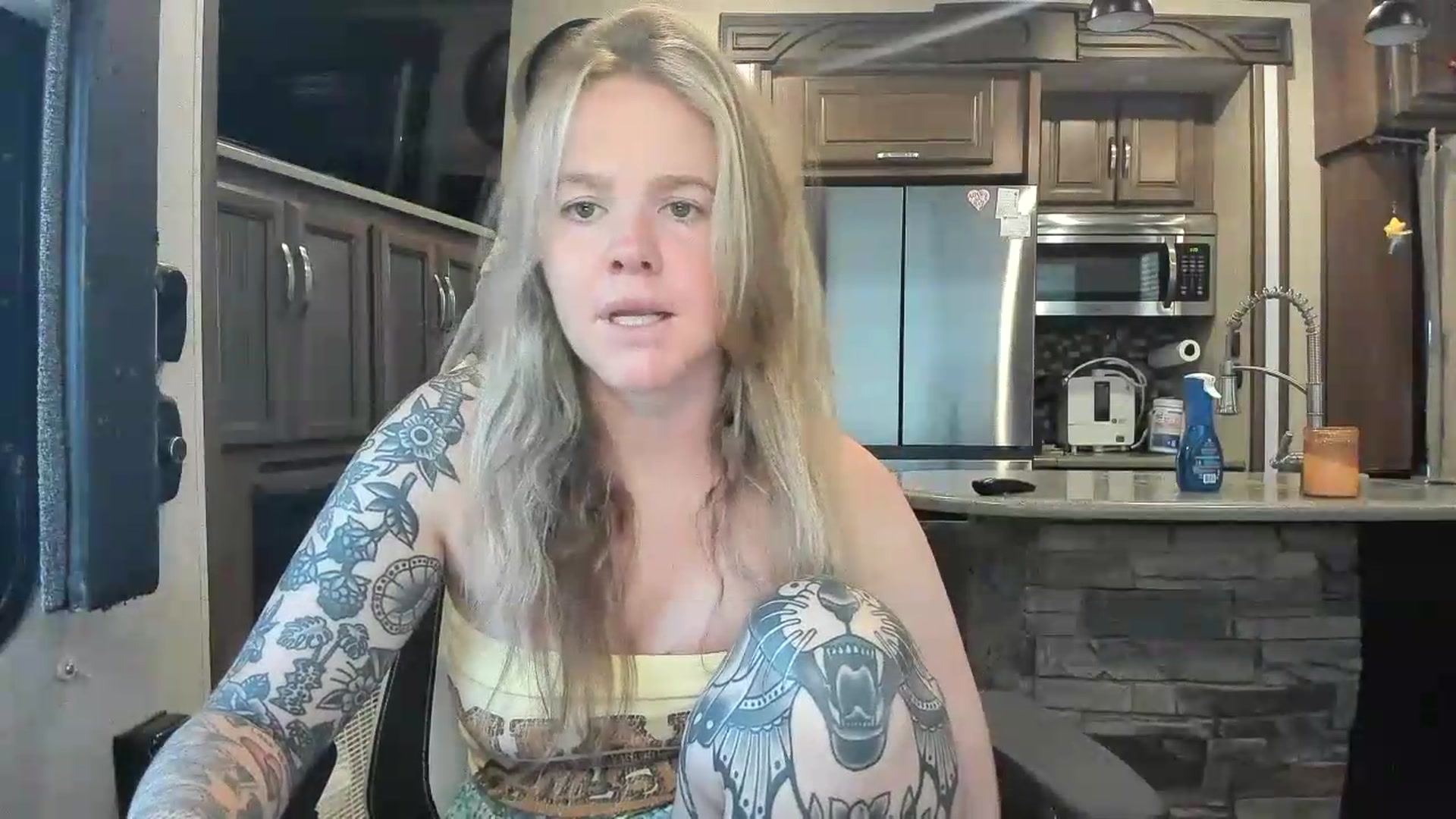 Gallery image thumbnail from kassibabii's myfreecams stream on, 05/19/2026, 24:00 image 12 of 20