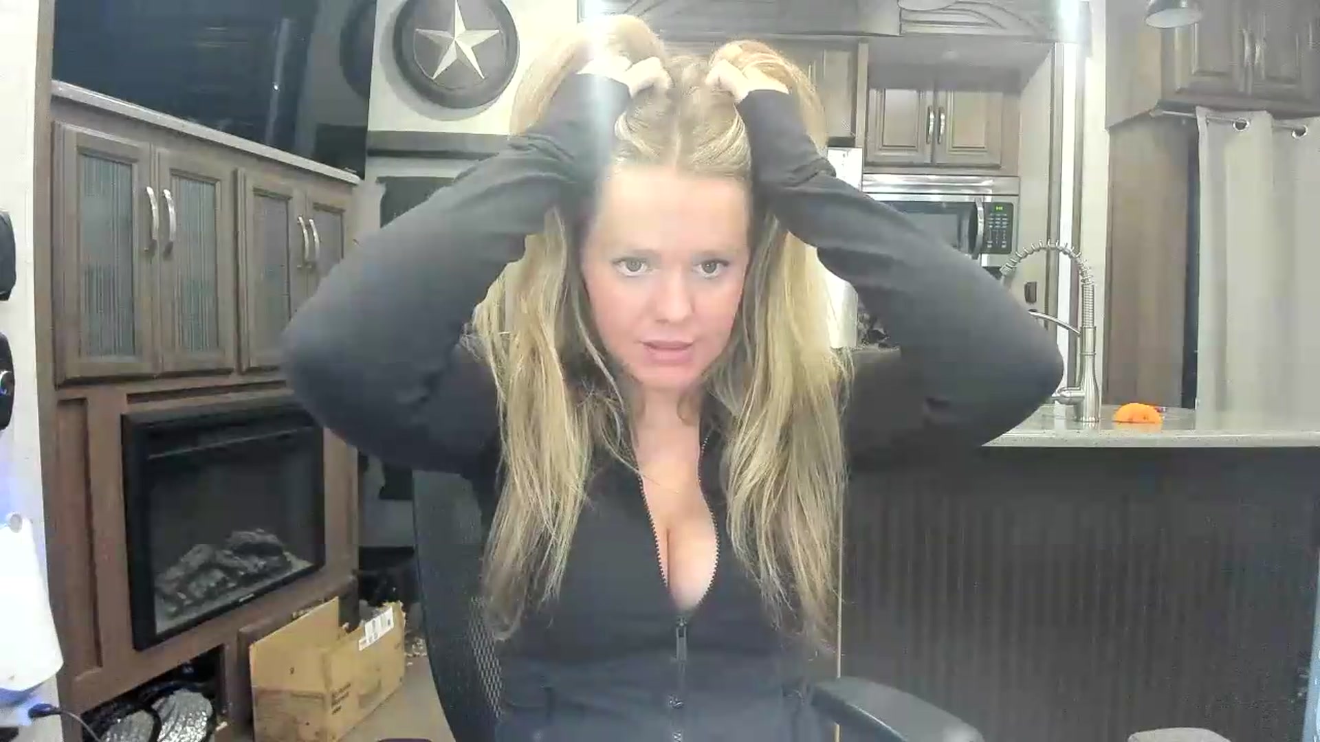 Gallery image thumbnail from kassibabii's myfreecams stream on, 07/15/2026, 20:16 image 16 of 20