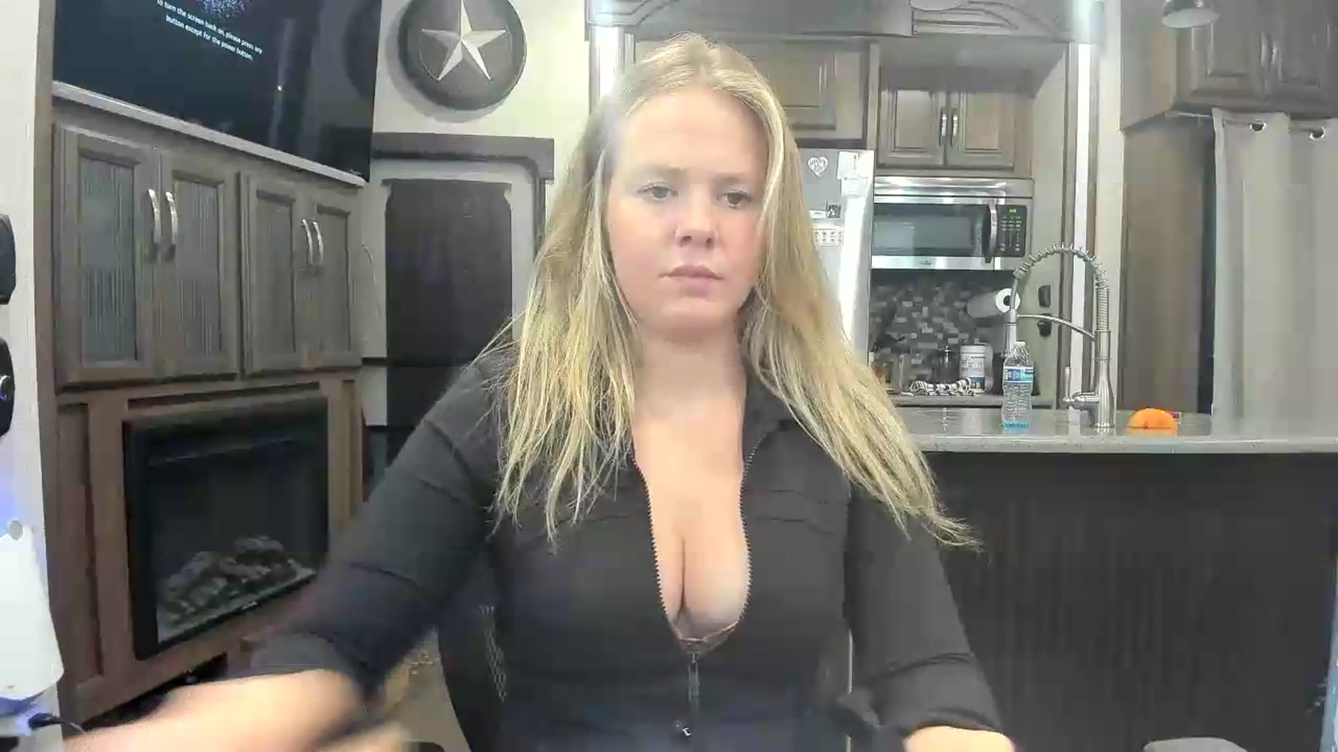 Gallery image thumbnail from kassibabii's myfreecams stream on, 07/15/2026, 20:16 image 7 of 20