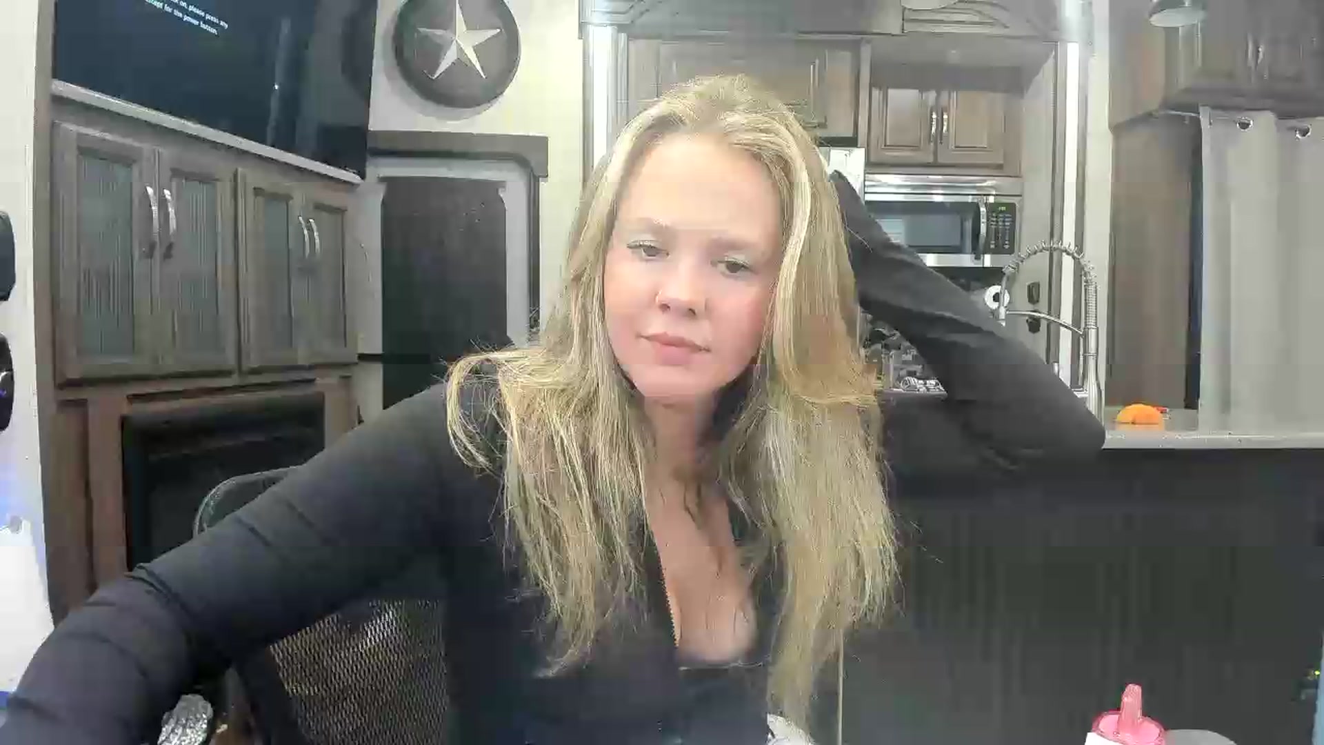 Gallery image thumbnail from kassibabii's myfreecams stream on, 07/15/2026, 21:04 image 1 of 20