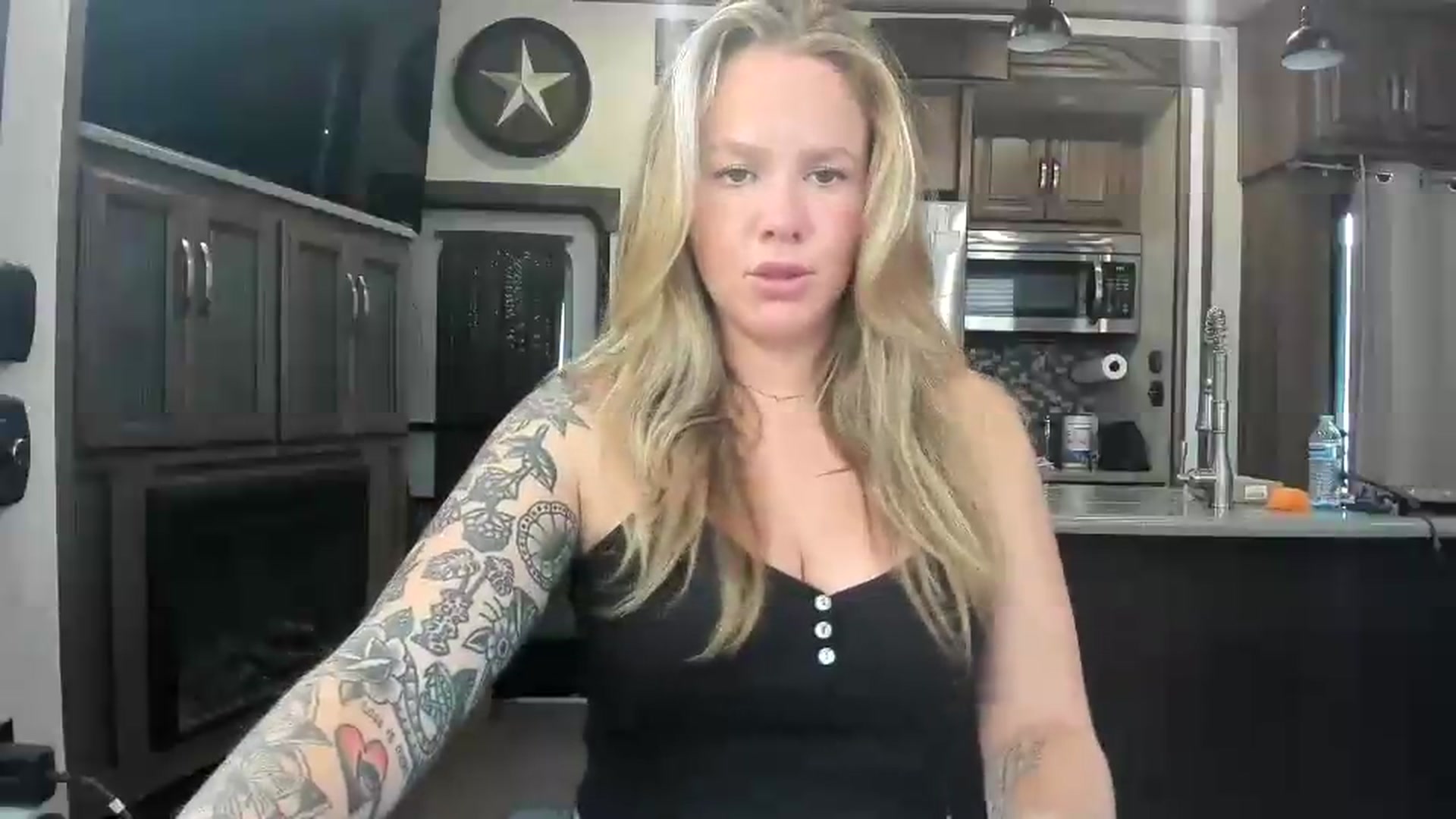 Gallery image thumbnail from kassibabii's myfreecams stream on, 07/16/2026, 19:51 image 6 of 20