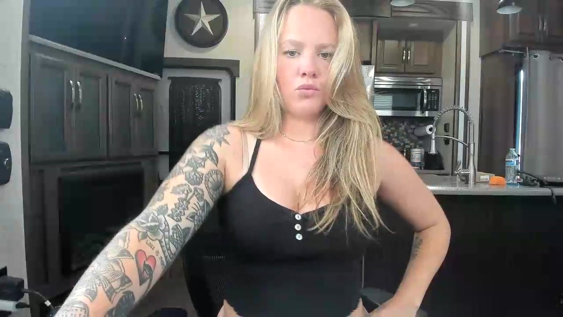 Gallery image thumbnail from kassibabii's myfreecams stream on, 07/16/2026, 20:32 image 18 of 20