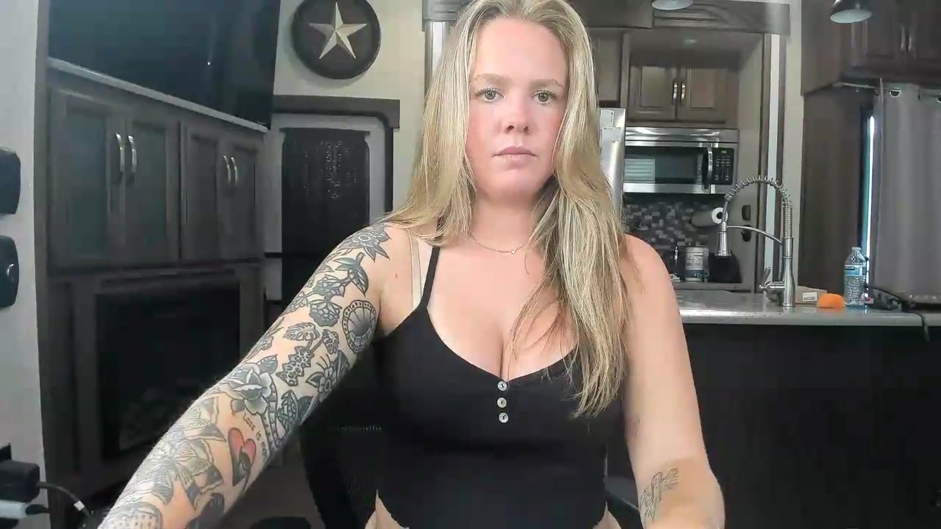 Gallery image thumbnail from kassibabii's myfreecams stream on, 07/16/2026, 20:32 image 20 of 20