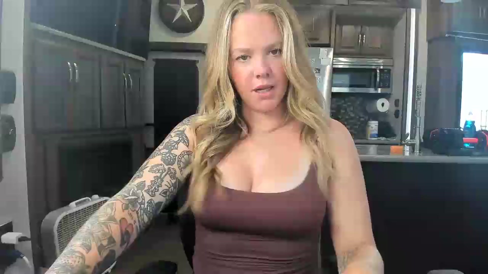 Gallery image thumbnail from kassibabii's myfreecams stream on, 07/23/2026, 19:42 image 9 of 20