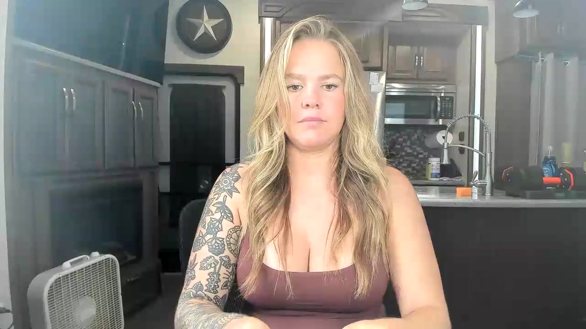 Gallery image thumbnail from kassibabii's myfreecams stream on, 07/23/2026, 20:31 image 2 of 20