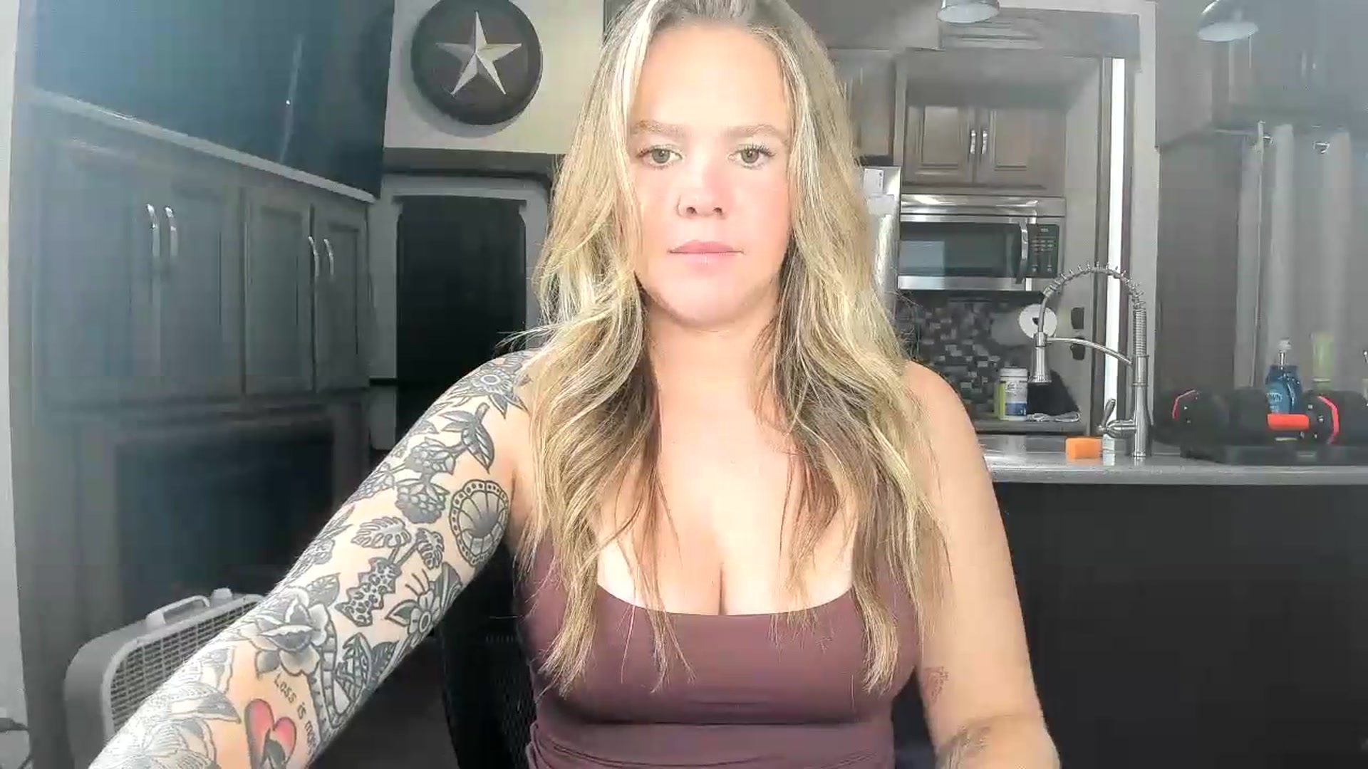 Gallery image thumbnail from kassibabii's myfreecams stream on, 07/23/2026, 20:31 image 3 of 20