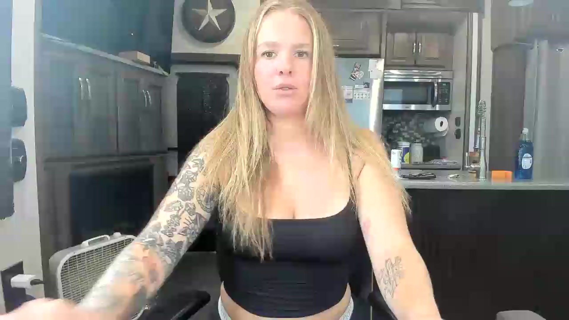 Gallery image thumbnail from kassibabii's myfreecams stream on, 07/27/2026, 20:12 image 6 of 20