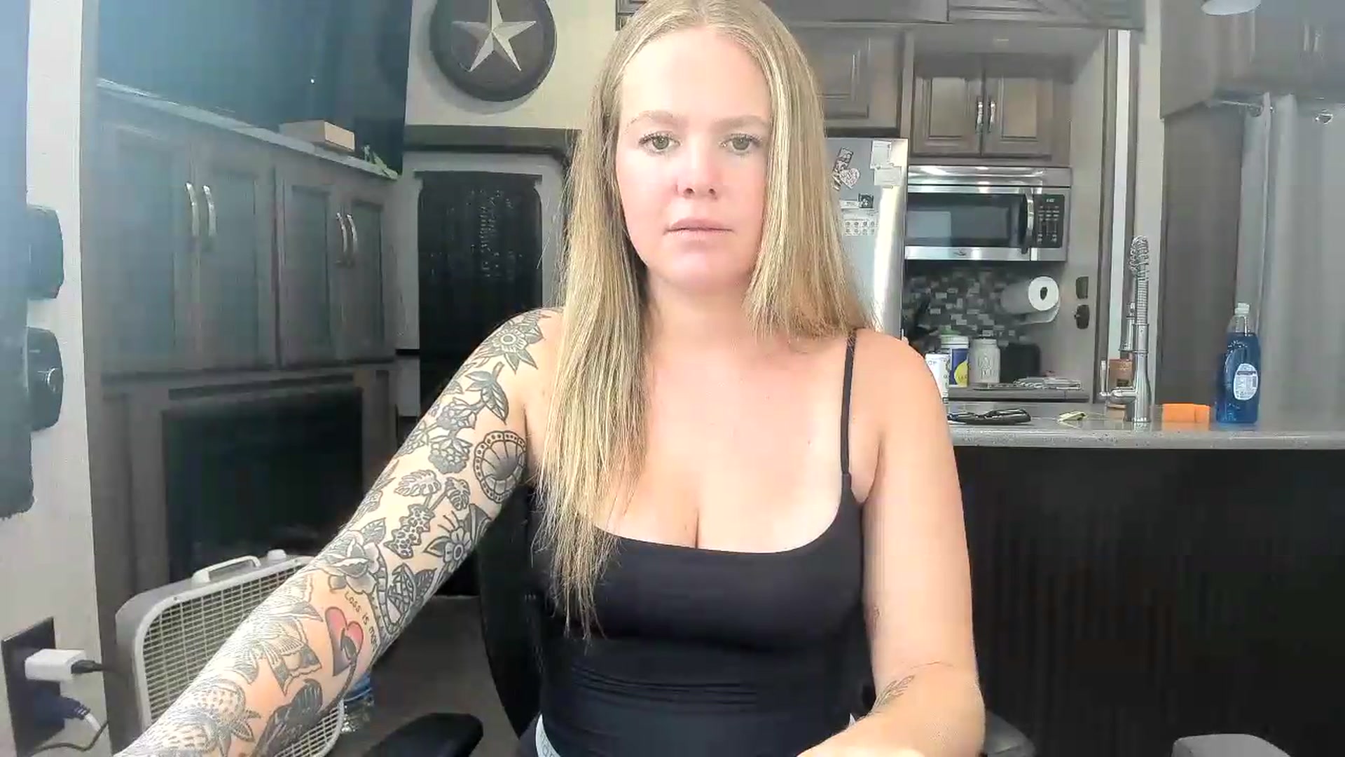 Gallery image thumbnail from kassibabii's myfreecams stream on, 07/27/2026, 20:12 image 10 of 20