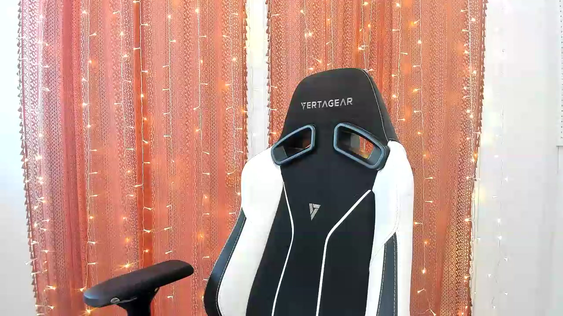 Gallery image thumbnail from kassibabii's myfreecams stream on, 08/04/2026, 19:24 image 19 of 20
