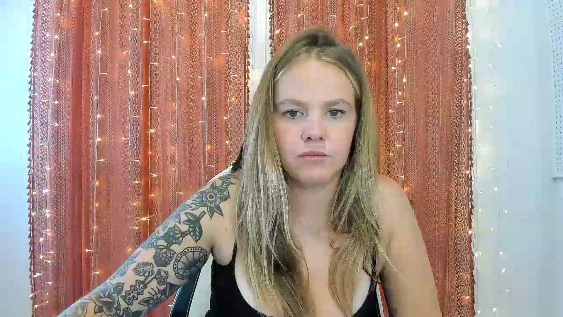 Gallery image thumbnail from kassibabii's myfreecams stream on, 08/05/2026, 18:58 image 15 of 20