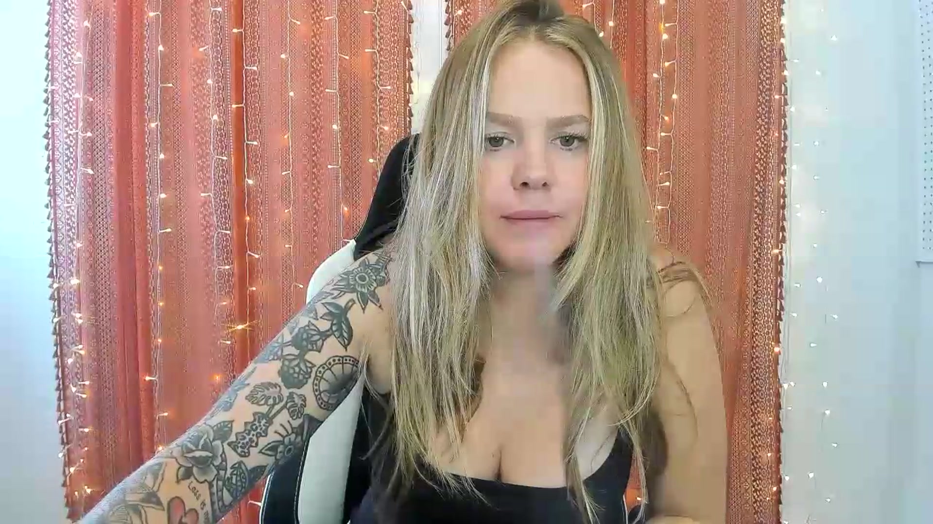 Gallery image thumbnail from kassibabii's myfreecams stream on, 08/05/2026, 18:58 image 19 of 20