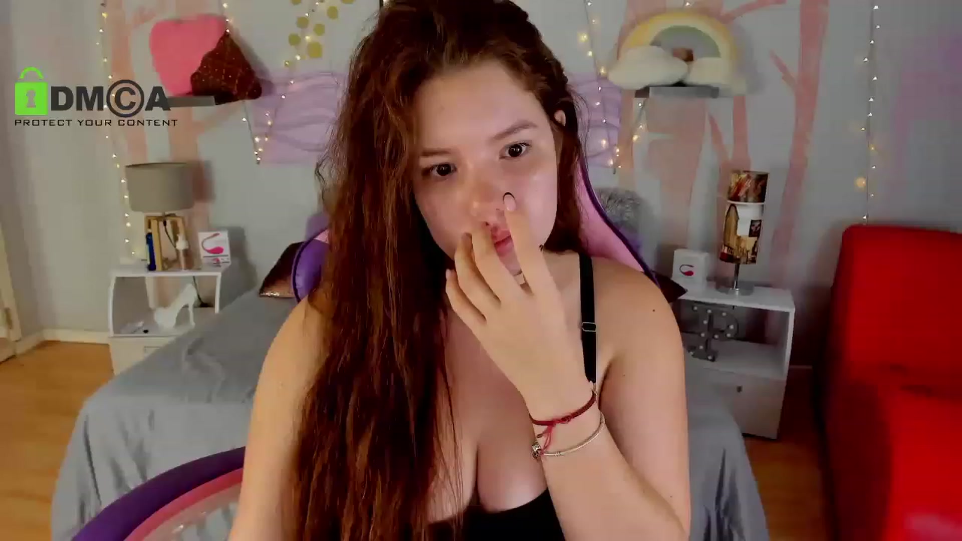 Gallery image thumbnail from kassie_sx's myfreecams stream on, 11/18/2022, 22:08 image 1 of 20