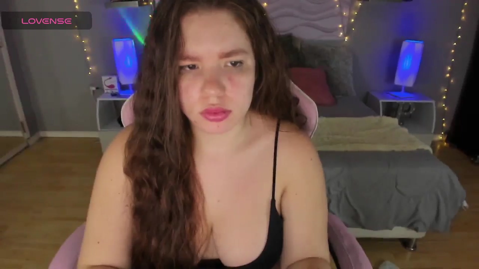 Gallery image thumbnail from kassie_sx's myfreecams stream on, 09/22/2025, 15:02 image 2 of 20