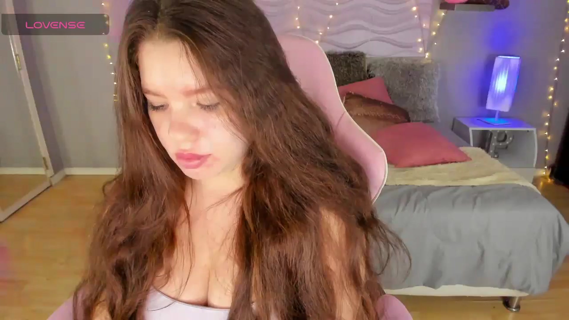 Gallery image thumbnail from kassie_sx's myfreecams stream on, 09/30/2025, 17:17 image 3 of 20
